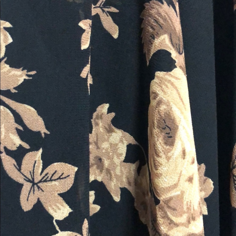 Dress - Picture 5 of 6